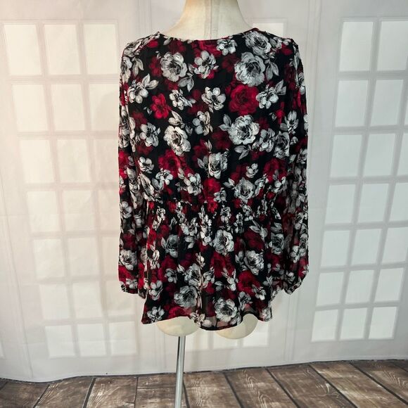 Torrid Black Red Floral Long Sleeve V-Neck Pullover Lined Peplum Blouse Size 0x - Picture 7 of 13